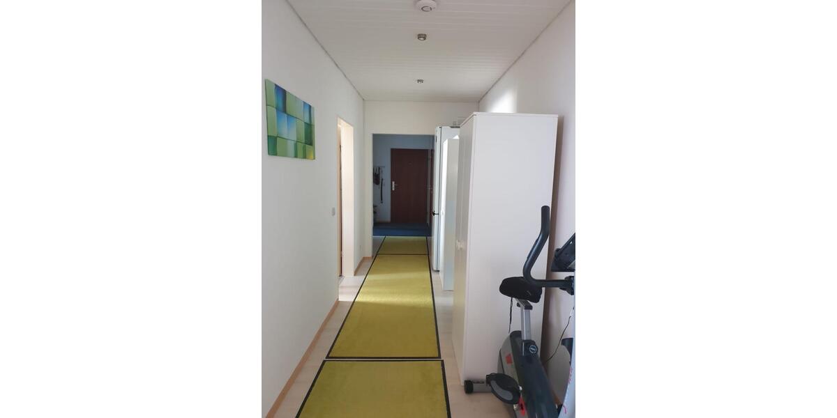 Etagenwohnung Nagold - 3 Zimmer, 98 m&sup2;, 1.100&euro; | Angebot:26535924