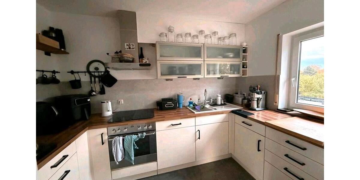 Dachgeschoßwohnung Nidderau - 3 Zimmer, 94 m&sup2;, 1.080&euro; | Angebot:26032236