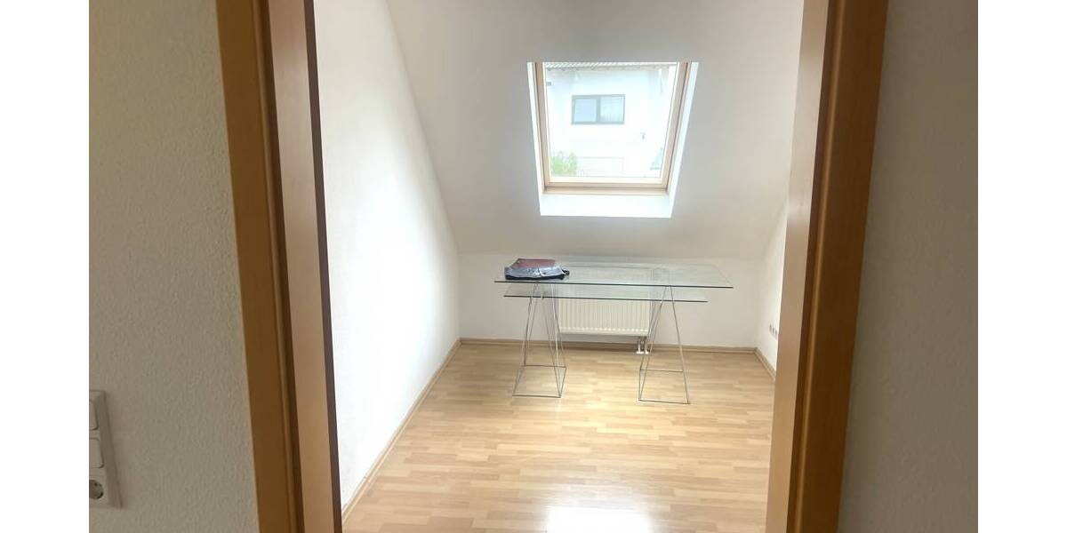 Etagenwohnung Monsheim - 3 Zimmer, 103 m&sup2;, 1.100&euro; | Angebot:26556658