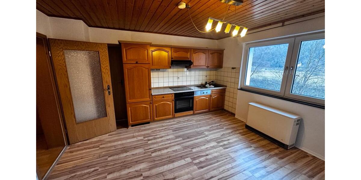 Etagenwohnung Elztal - 3 Zimmer, 86 m&sup2;, 550&euro; | Angebot:24653838