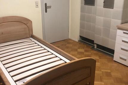 Wohnen auf Zeit Mosbach - 1 Zimmer, 12 m&sup2;, 365&euro; | Angebot:25136754