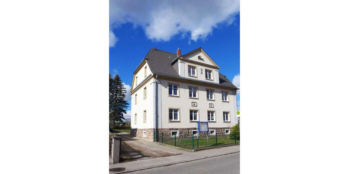 Wohnung zum Mieten in Limbach-Oberfrohna 270 € 47.64 m² 2 zimmer