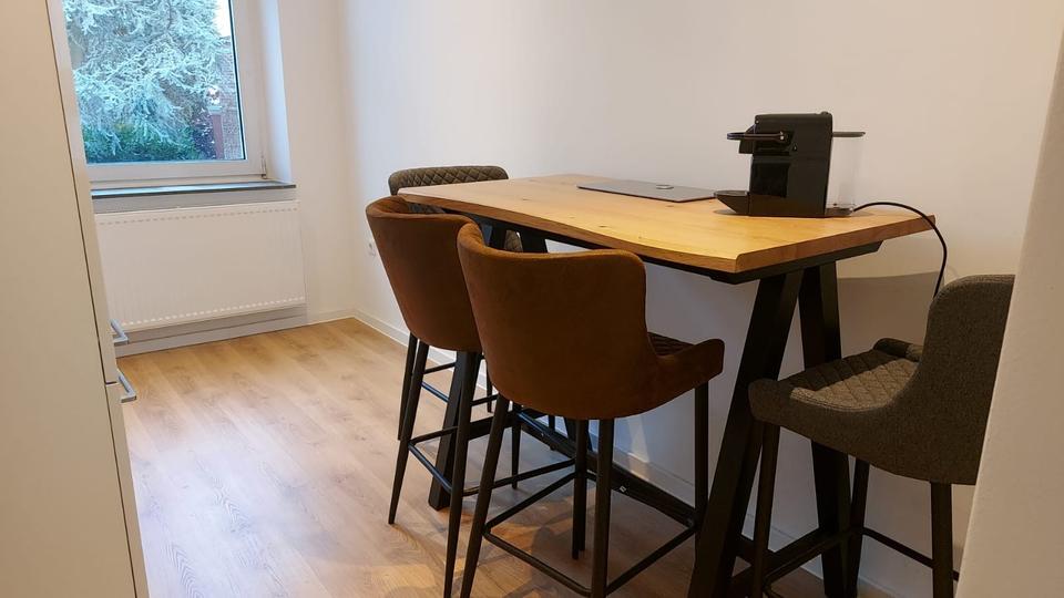 Etagenwohnung Mönchengladbach Süd - 2 Zimmer, 60 m&sup2;, 1.400&euro; | Angebot:26343017