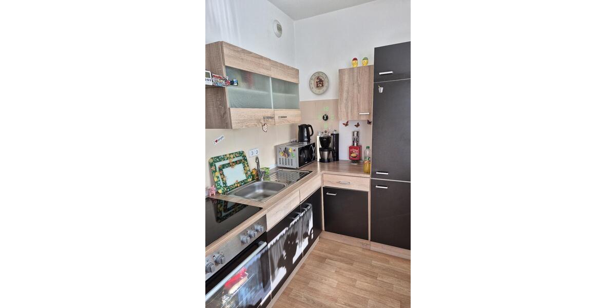 Etagenwohnung Oberlungwitz - 1 Zimmer, 40 m&sup2;, 276&euro; | Angebot:25906104