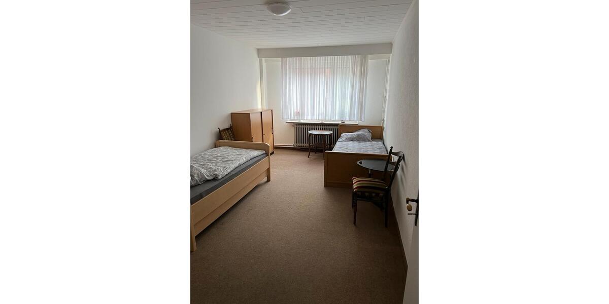Wohnen auf Zeit Freren - 18 Zimmer, 230 m&sup2;, 16&euro; | Angebot:26287866