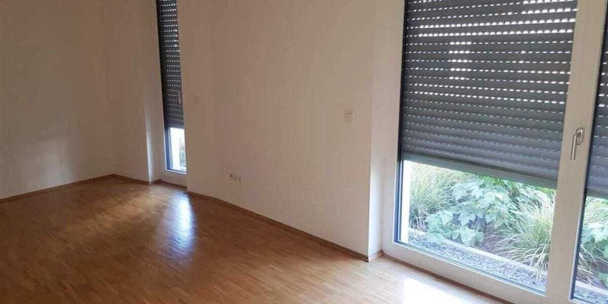 Etagenwohnung Mönchengladbach Stadtmitte - 3 Zimmer, 87 m&sup2;, 1.158&euro; | Angebot:25319854