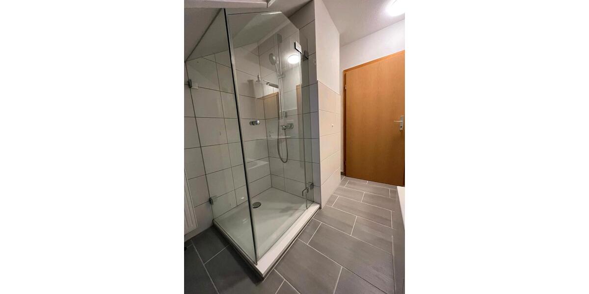 Dachgeschoßwohnung Schauenburg - 3 Zimmer, 98 m&sup2;, 600&euro; | Angebot:24846661