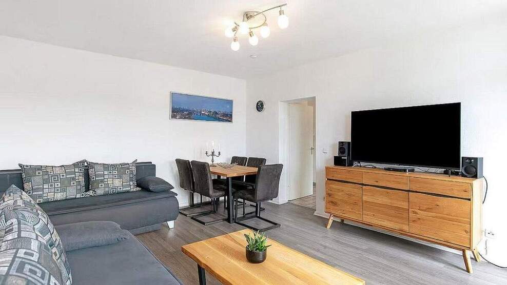 2 Zimmer-Wohnung mit Balkon im Tempelhof zentraler Lage 2 zimmer