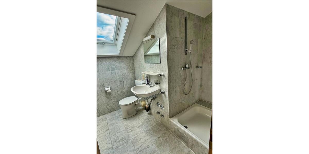 Dachgeschoßwohnung Garmisch-Partenkirchen Breitenau - 2 Zimmer, 53 m&sup2;, 900&euro; | Angebot:26634318