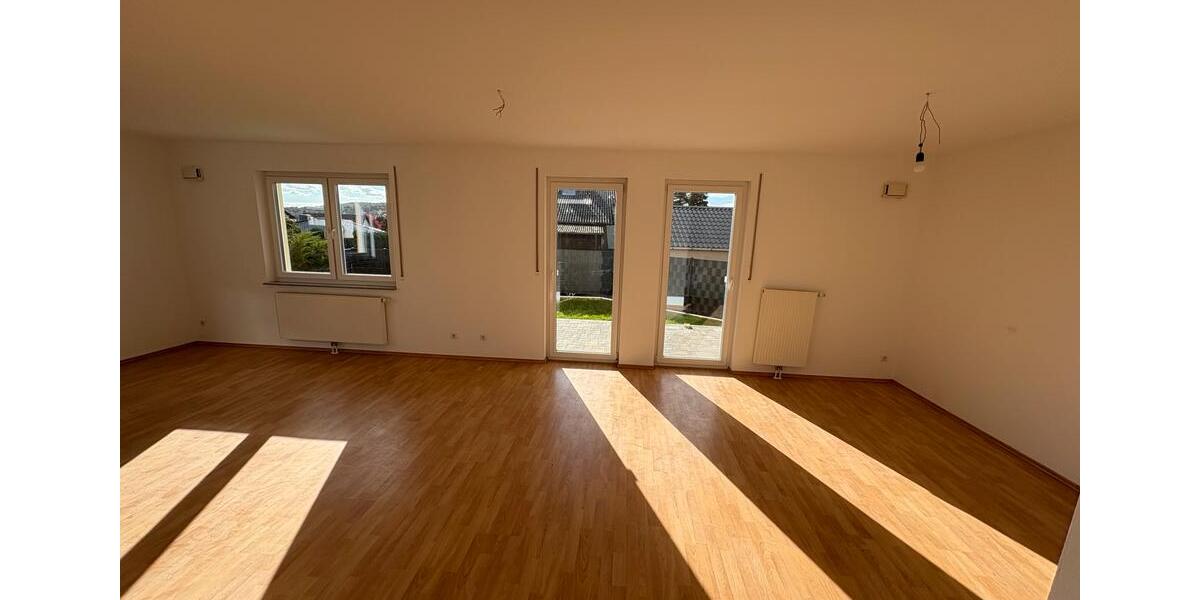 Etagenwohnung Reiskirchen - 2 Zimmer, 80 m&sup2;, 1.150&euro; | Angebot:26612049