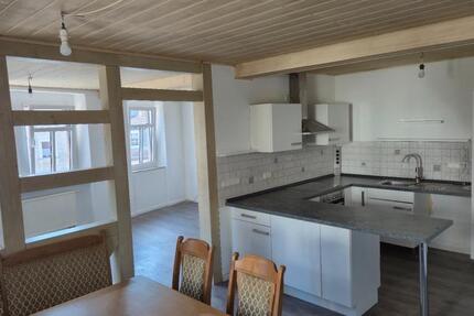 Wohnung Ochsenfurt - 4 Zimmer, 111 m&sup2;, 950&euro; | Angebot:26626317