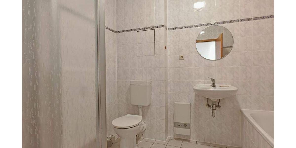 Etagenwohnung Hainichen - 3 Zimmer, 90 m&sup2;, 496&euro; | Angebot:25689468