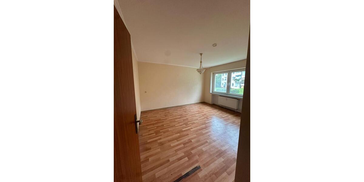 Erdgeschoßwohnung Gerolstein - 3 Zimmer, 79 m&sup2;, 700&euro; | Angebot:24401246