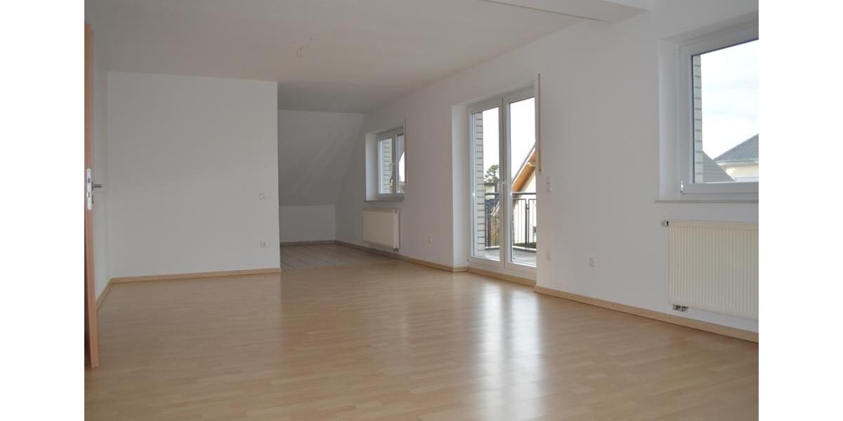 Maisonettenwohnung Bad Lippspringe - 6 Zimmer, 172 m&sup2;, 1.500&euro; | Angebot:26445755