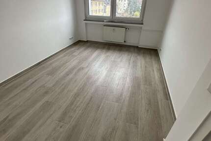 Wohnung zum Mieten in Duisburg 770 € 88 m² 3 zimmer