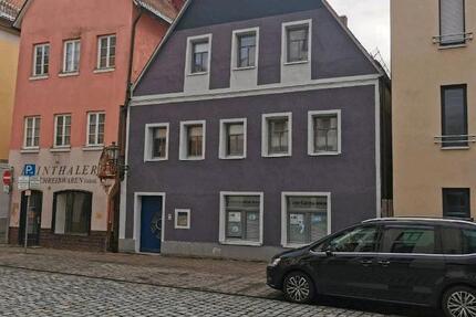 Haus Ansbach - 10 Zimmer, 440 m&sup2;, 3.300&euro; | Angebot:26031864
