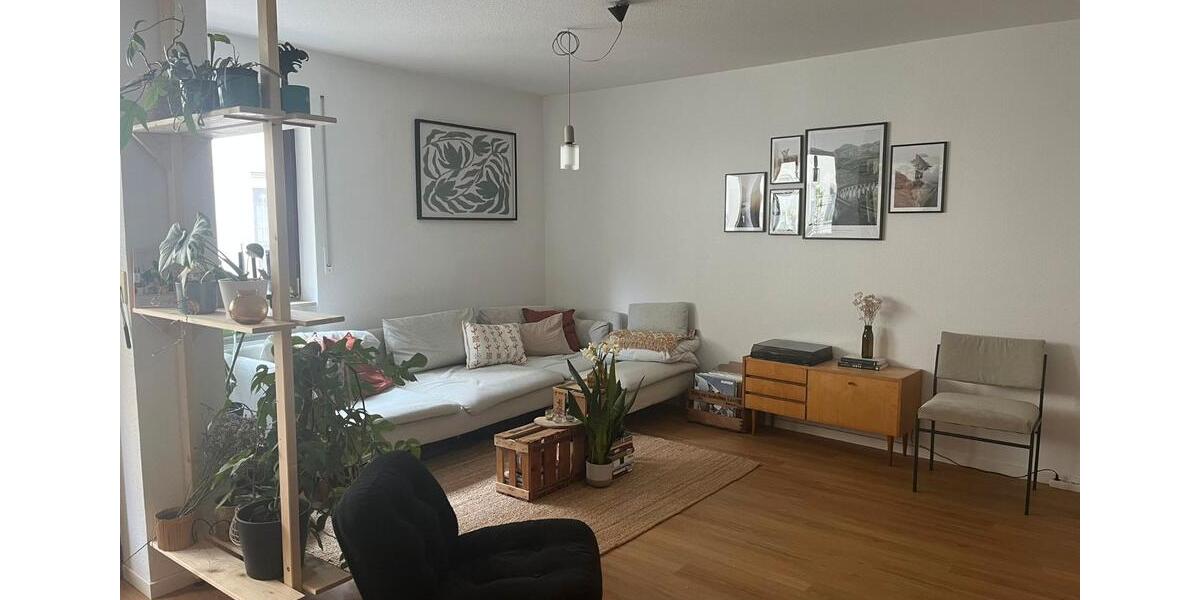 Etagenwohnung Würzburg - 2.5 Zimmer, 78 m&sup2;, 1.170&euro; | Angebot:26047306