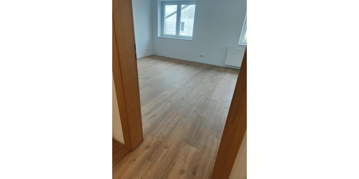 Erdgeschoßwohnung Waldeck - 2 Zimmer, 73 m&sup2;, 650&euro; | Angebot:26581570