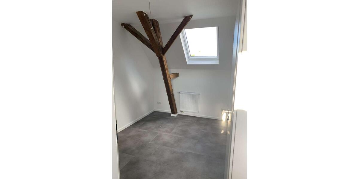 Dachgeschoßwohnung Rüdesheim - 2 Zimmer, 60 m&sup2;, 700&euro; | Angebot:26665300