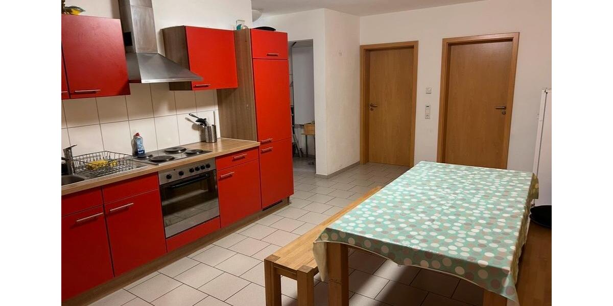 Wohnen auf Zeit Weidenbach - 5 Zimmer, 16 m&sup2;, 306&euro; | Angebot:25640842