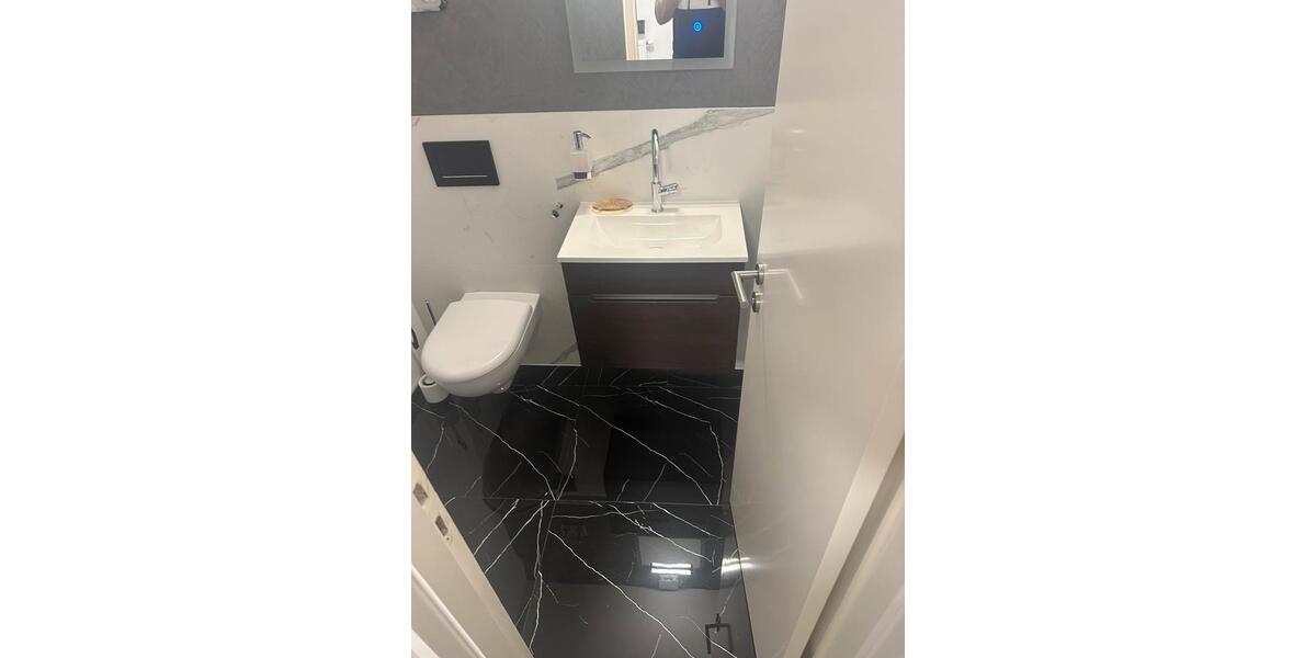 Etagenwohnung Karlsruhe Beiertheim-Bulach - 4 Zimmer, 92 m&sup2;, 1.600&euro; | Angebot:26241680