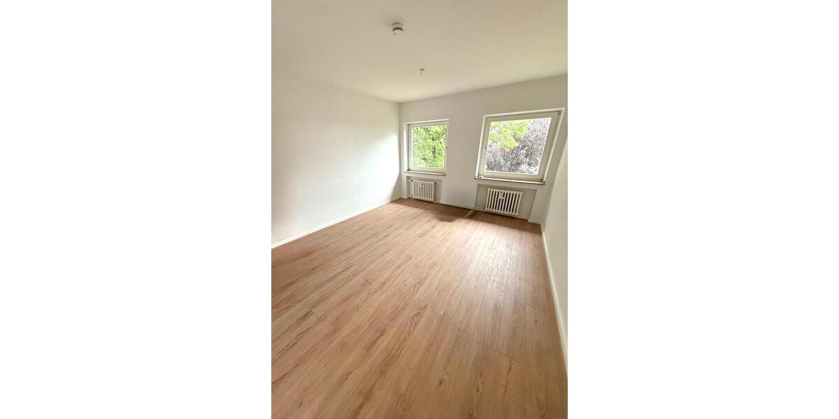 Etagenwohnung Hückelhoven - 4 Zimmer, 90 m&sup2;, 1.000&euro; | Angebot:26622651