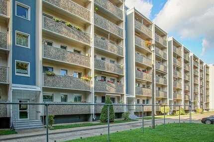 Wohnung zum Mieten in Dresden 597,76 € 77.31 m²