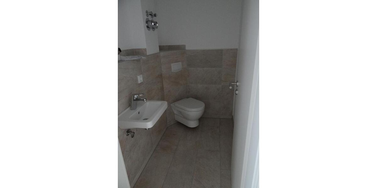 Etagenwohnung Ansbach - 3 Zimmer, 95 m&sup2;, 990&euro; | Angebot:25374536