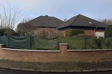 Haus zum Mieten in Kerpen-Brüggen 2.200 € 220 m² 6 zimmer