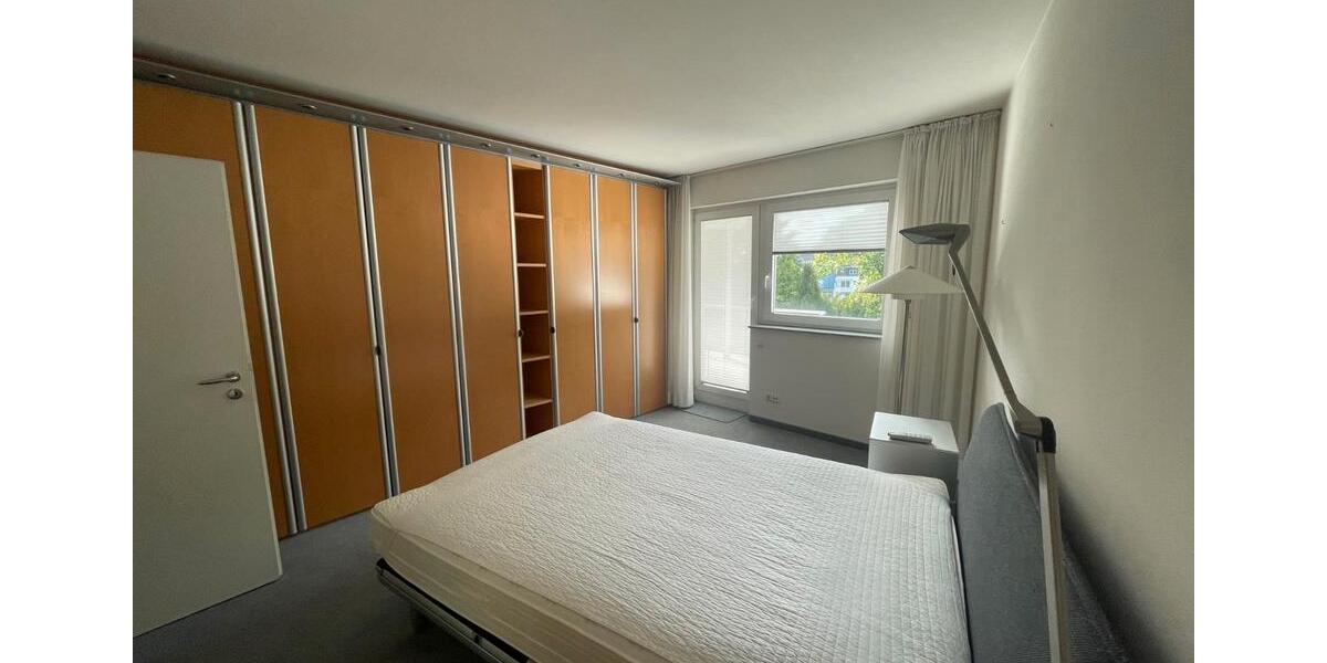Etagenwohnung Mönchengladbach - 3 Zimmer, 130 m&sup2;, 1.705&euro; | Angebot:26631282