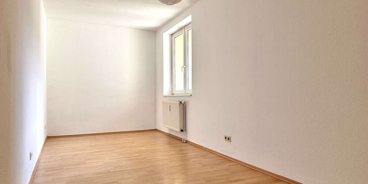 Etagenwohnung Magdeburg Sudenburg - 3 Zimmer, 76 m&sup2;, 420&euro; | Angebot:26748114
