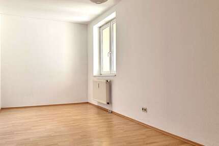 Wohnung Magdeburg Sudenburg - 3 Zimmer, 76 m&sup2;, 420&euro; | Angebot:26748114