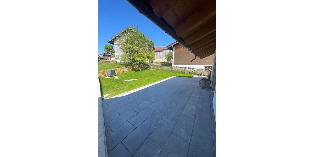 Doppelhaushälfte Waakirchen - 3 Zimmer, 105 m&sup2;, 1.800&euro; | Angebot:25102994