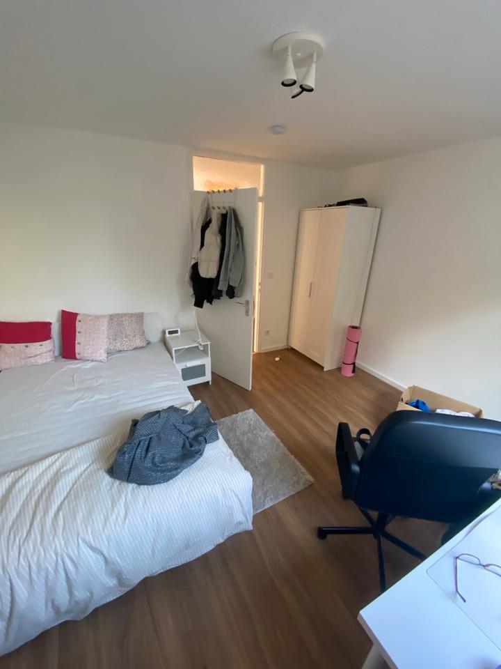 Modernes WG-Zimmer in perfekter Lage