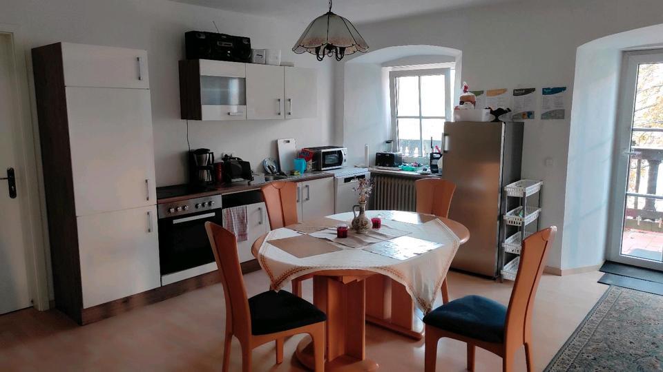 1-Zimmer in Parkstein mit eigenem Bad & WLAN inkl.