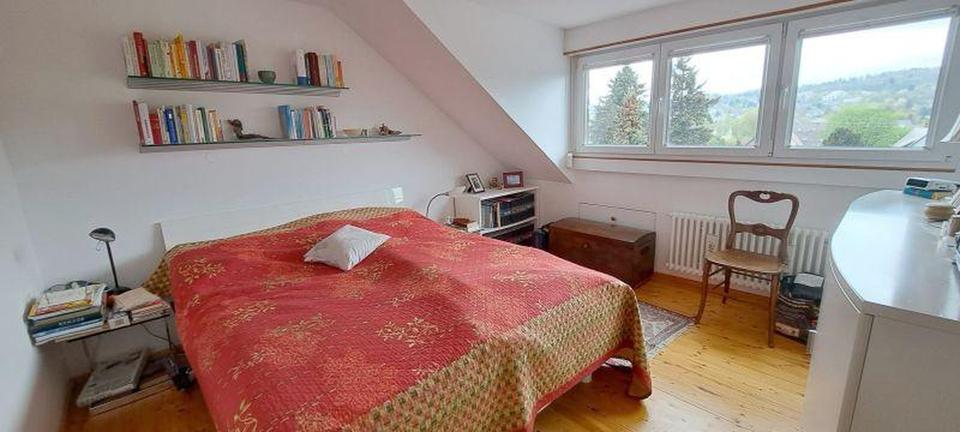Schöne helle 4 Zi -Maisonette Wohnung mit Balkon und EBK (Spülmaschine) in Karlsruhe 4 zimmer