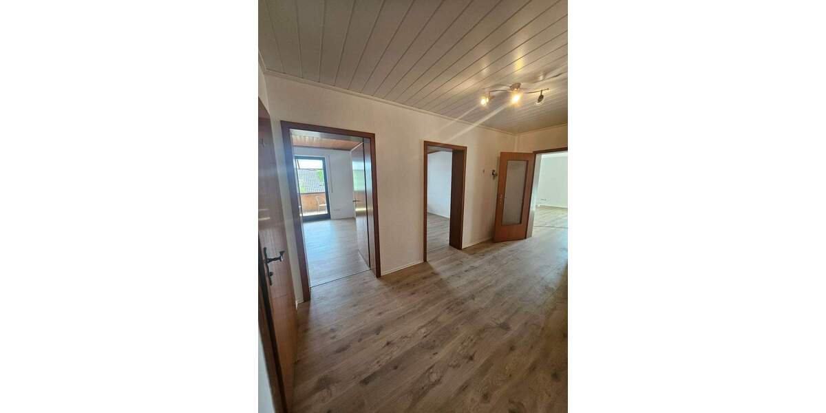 Etagenwohnung Buxheim - 4 Zimmer, 138 m&sup2;, 1.240&euro; | Angebot:24270759