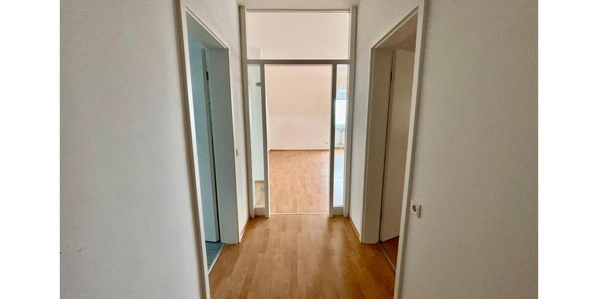 Dachgeschoßwohnung Dornburg - 3 Zimmer, 86 m&sup2;, 630&euro; | Angebot:25917660