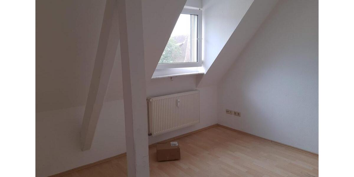 Dachgeschoßwohnung Landau in der Pfalz - 3 Zimmer, 70 m&sup2;, 735&euro; | Angebot:26264883