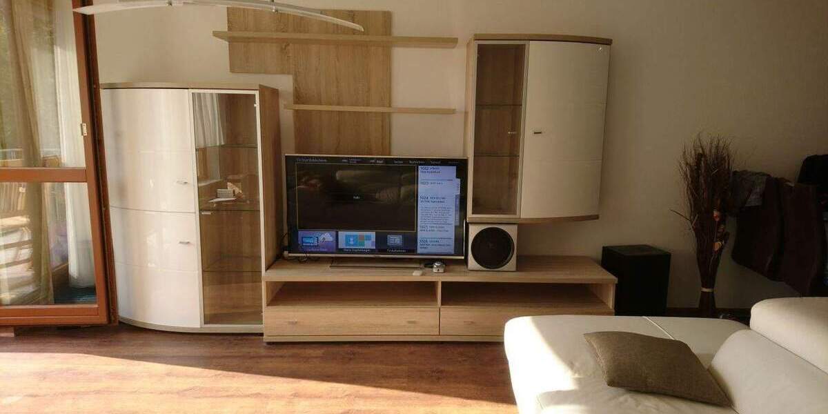 Etagenwohnung Gera Aga - 2 Zimmer, 62 m&sup2;, 460&euro; | Angebot:26695984