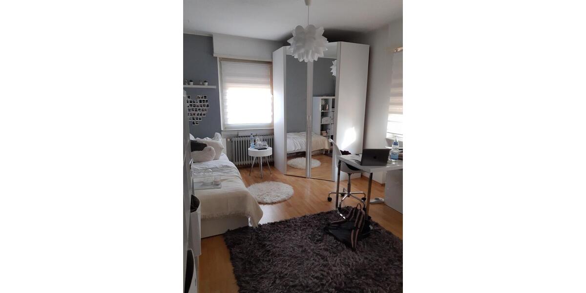 Etagenwohnung Zweibrücken - 3 Zimmer, 81 m&sup2;, 520&euro; | Angebot:25131413