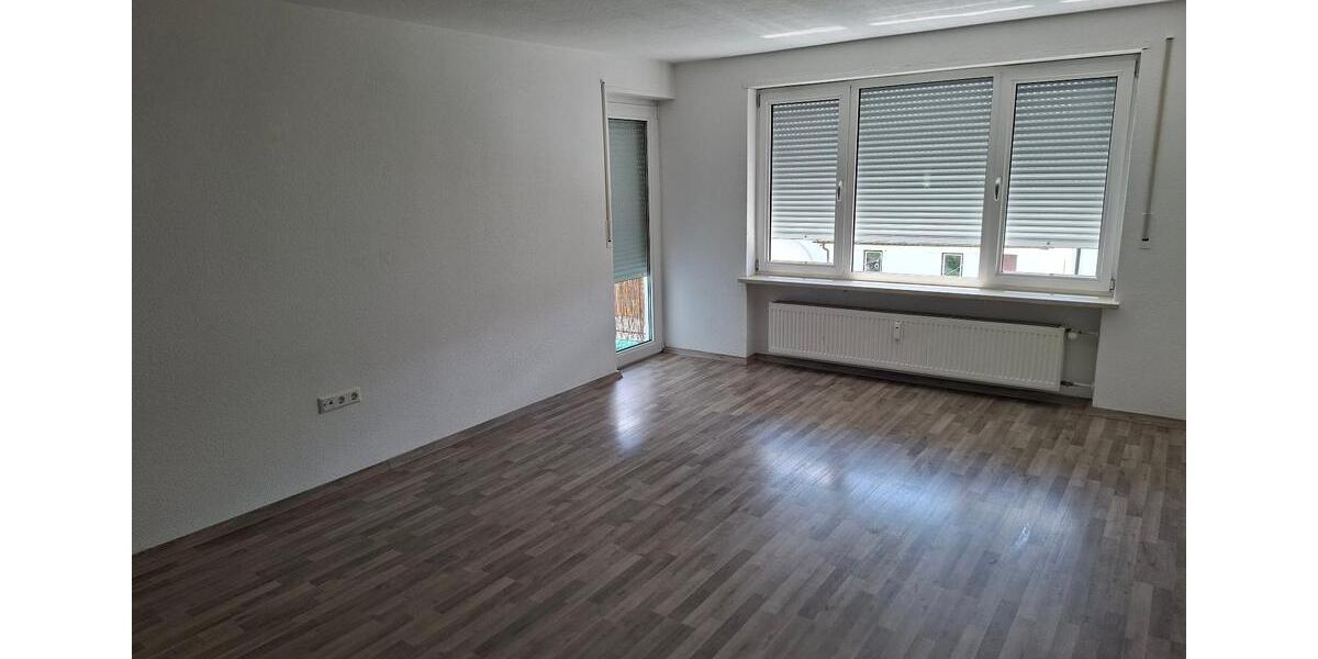 Etagenwohnung Westerheim - 4 Zimmer, 95 m&sup2;, 1.200&euro; | Angebot:26507638