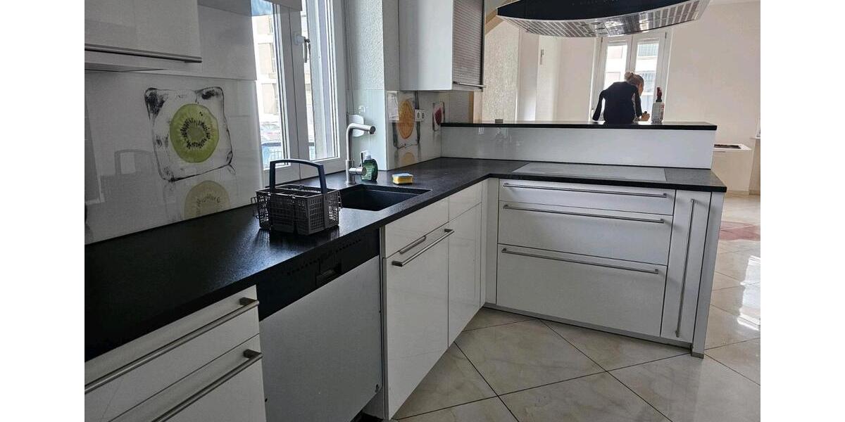 Einfamilienhaus Lahr (Schwarzwald) - 5 Zimmer, 180 m&sup2;, 2.150&euro; | Angebot:26587659
