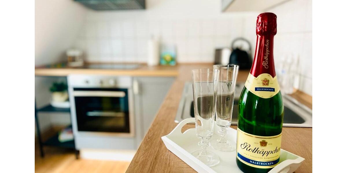 Dachgeschoßwohnung Jena Kernberge - 2.5 Zimmer, 50 m&sup2;, 1.200&euro; | Angebot:23765020