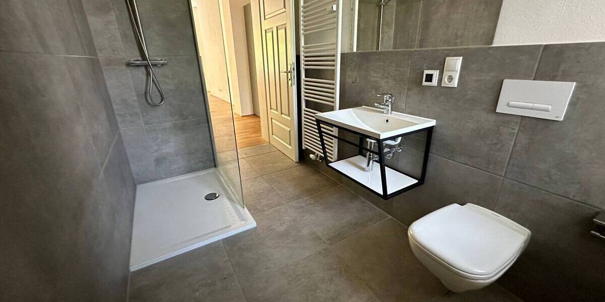 Etagenwohnung Chemnitz Kaßberg - 3 Zimmer, 78 m&sup2;, 730&euro; | Angebot:26569157