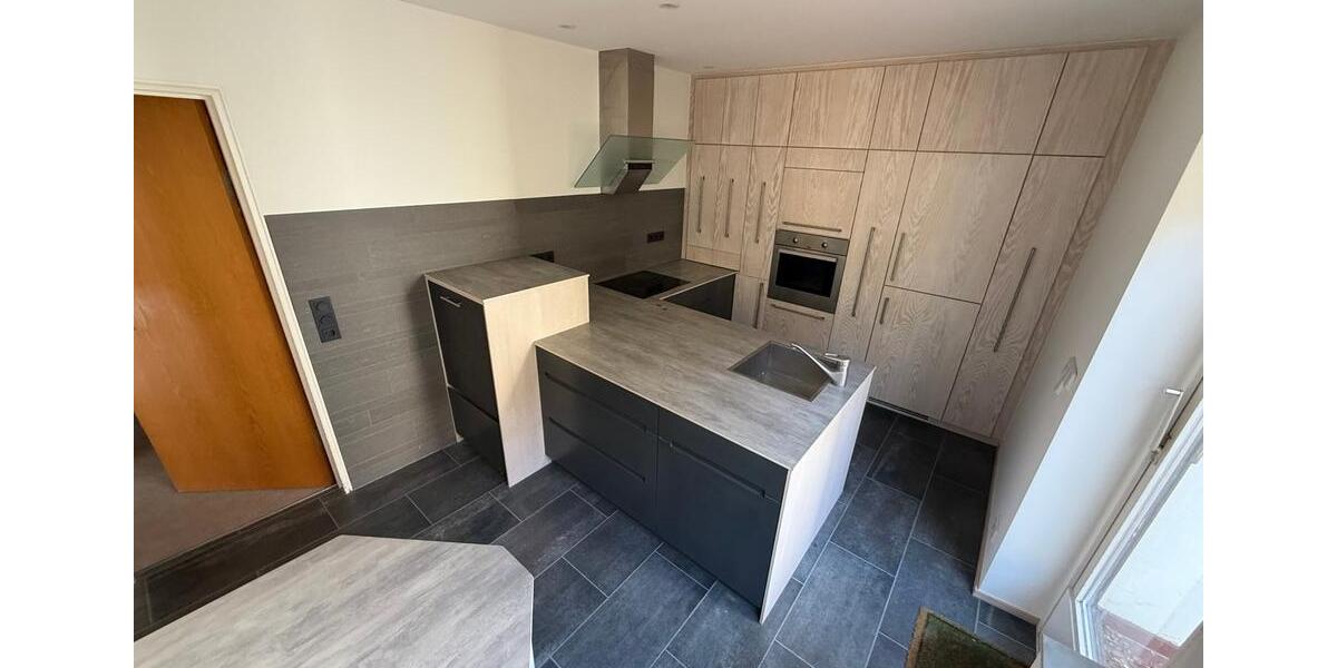 Maisonettenwohnung Flensburg - 5 Zimmer, 136 m&sup2;, 1.210&euro; | Angebot:26478583