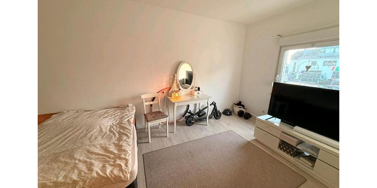 Etagenwohnung Neuwied Block - 4 Zimmer, 120 m&sup2;, 1.100&euro; | Angebot:24328140
