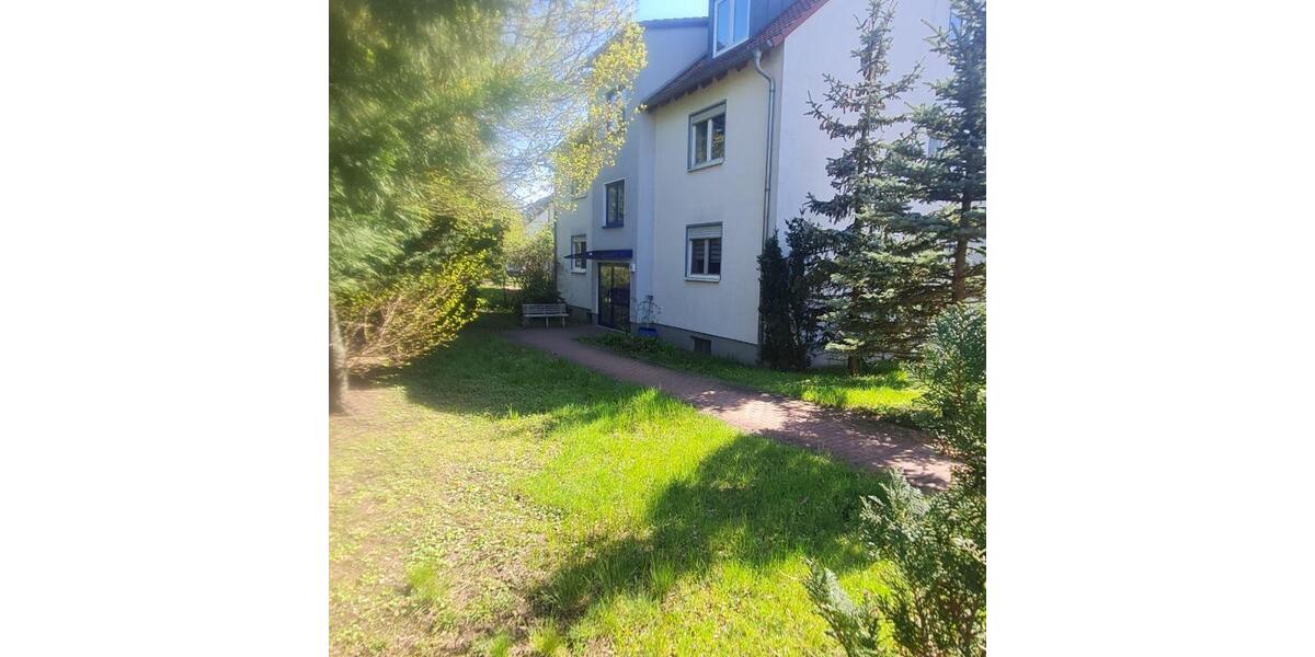 Etagenwohnung Coswig (Anhalt) - 2 Zimmer, 45 m&sup2;, 327&euro; | Angebot:26581922