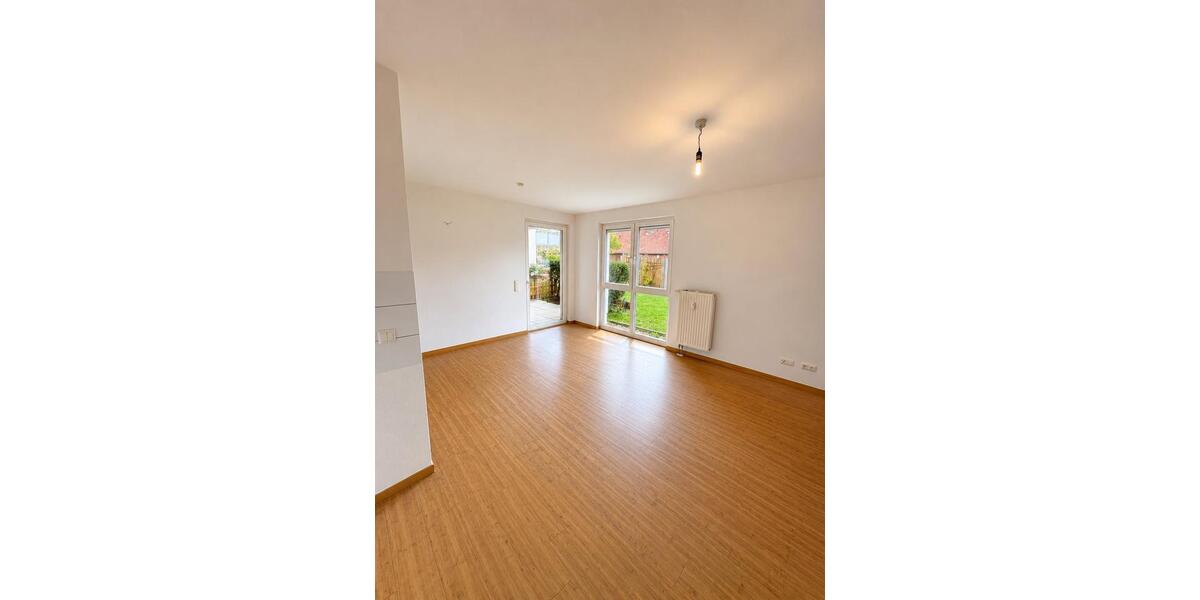 Erdgeschoßwohnung Laatzen - 2 Zimmer, 50 m&sup2;, 600&euro; | Angebot:26483410