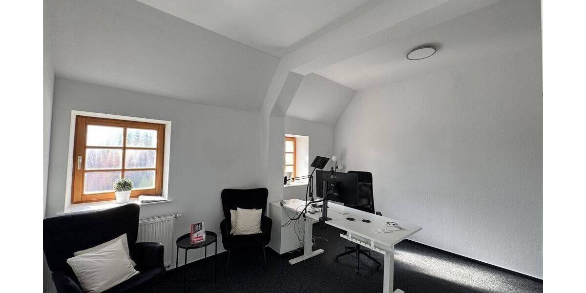 Gewerbeobjekt Fritzlar - 7 Zimmer, 150 m&sup2;, 1.400&euro; | Angebot:25678492